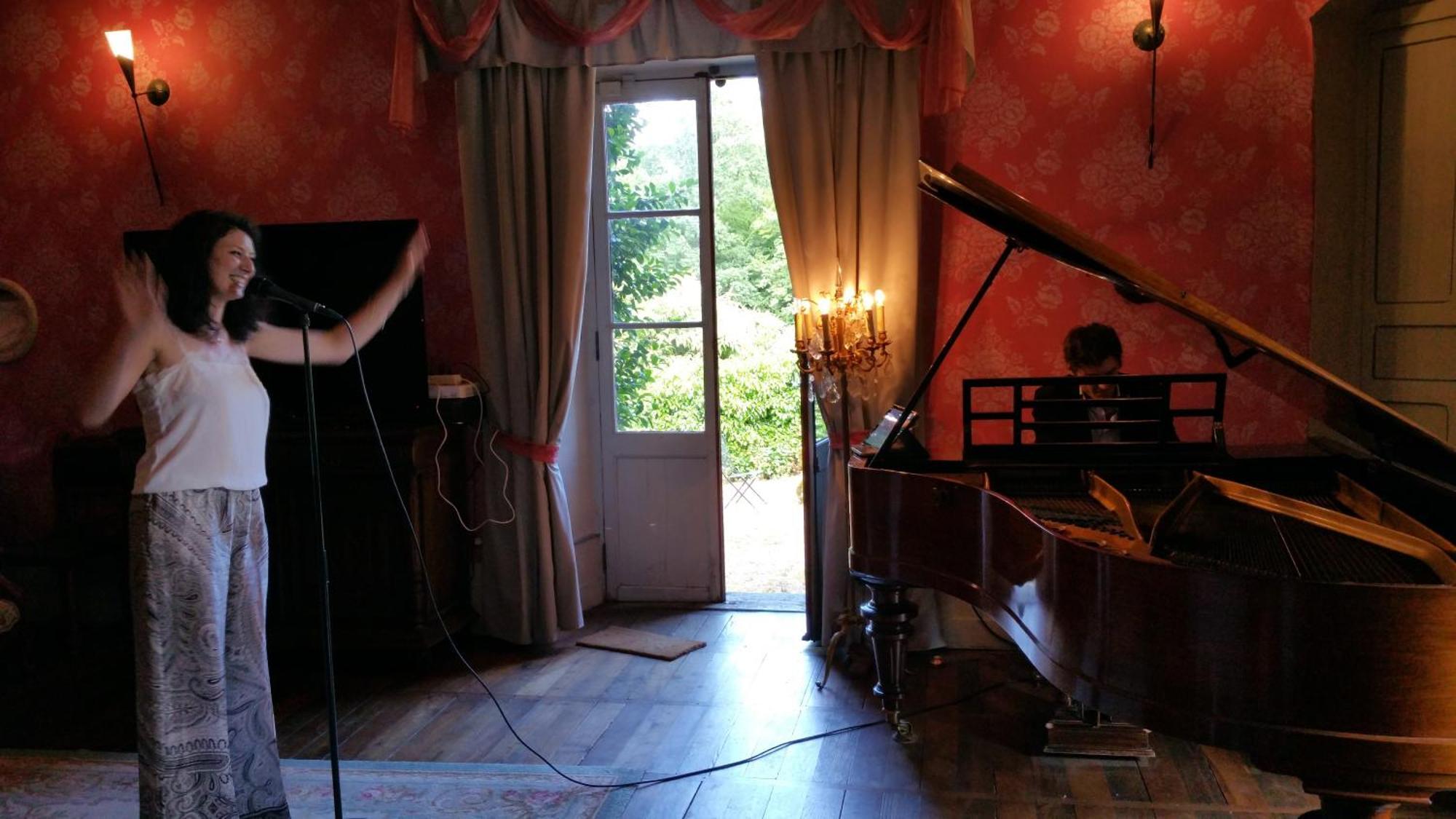 Chateau De Bellefond Lagraulière Kültér fotó