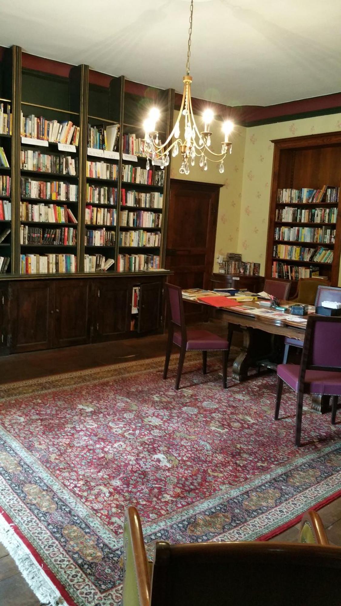 Chateau De Bellefond Lagraulière Kültér fotó