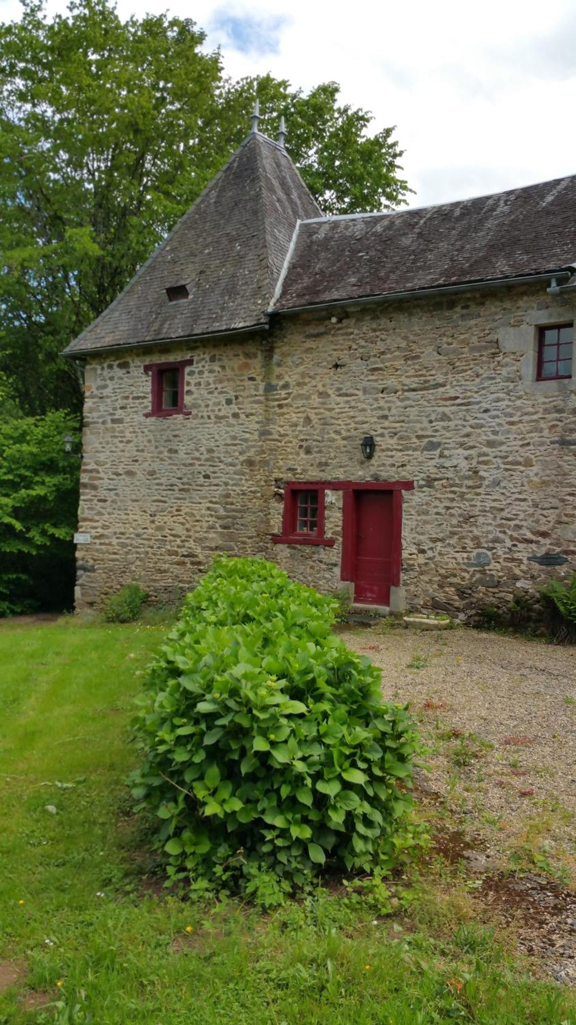 Chateau De Bellefond Lagraulière Kültér fotó