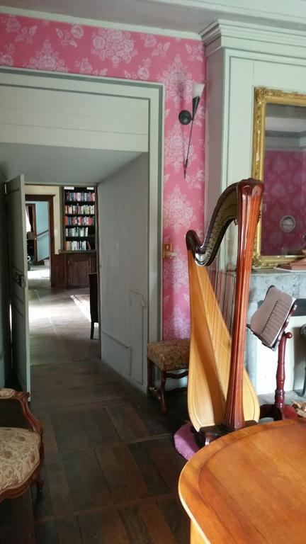 Chateau De Bellefond Lagraulière Kültér fotó